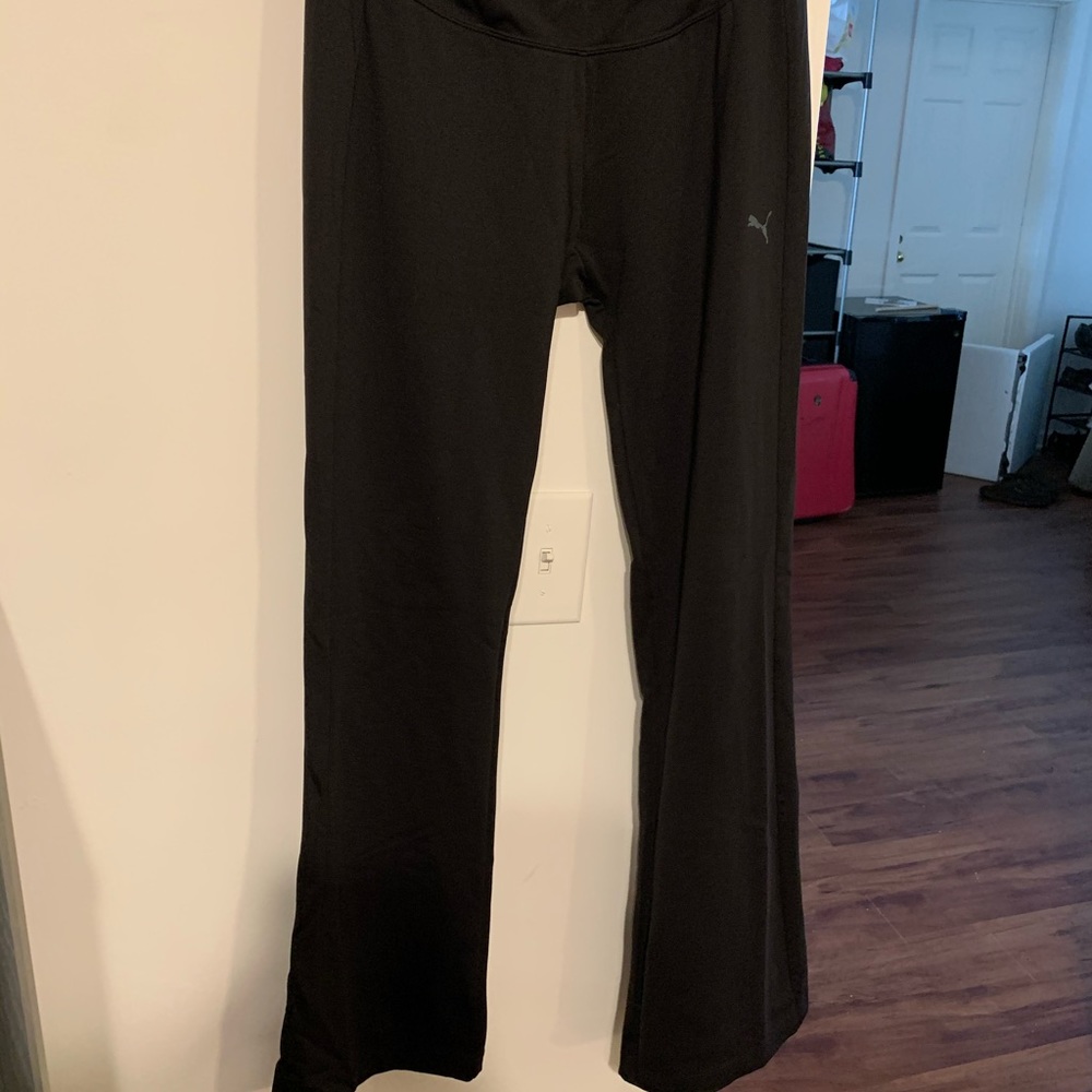Puma yoga pants size M